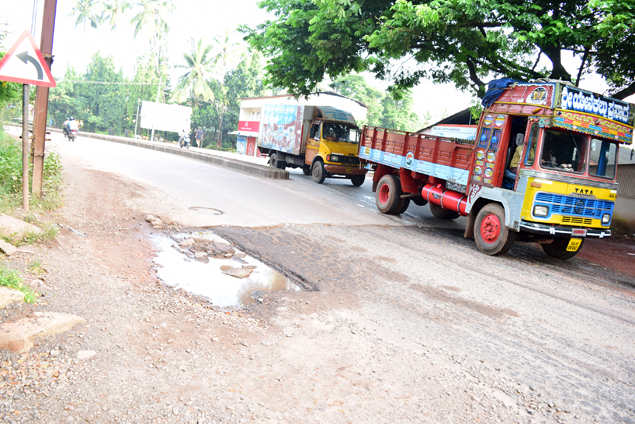 Budkulo_Mangaluru_Roads_Potholes_Kadri (4)